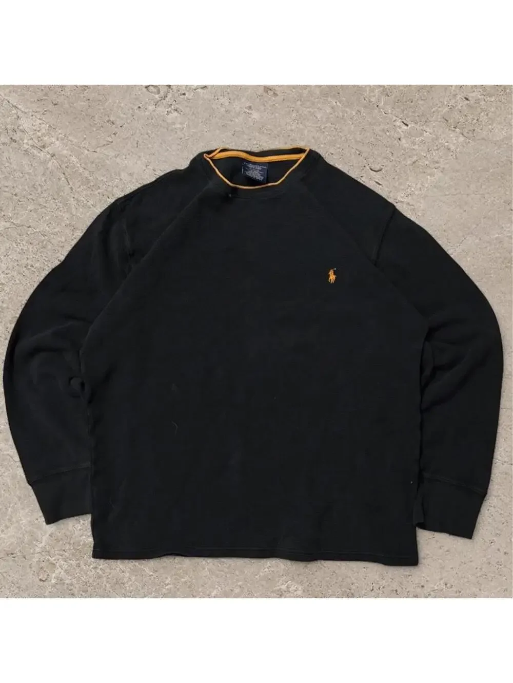 Beautiful waffle knit Polo Ralph Lauren Long sleeve thermal tee.